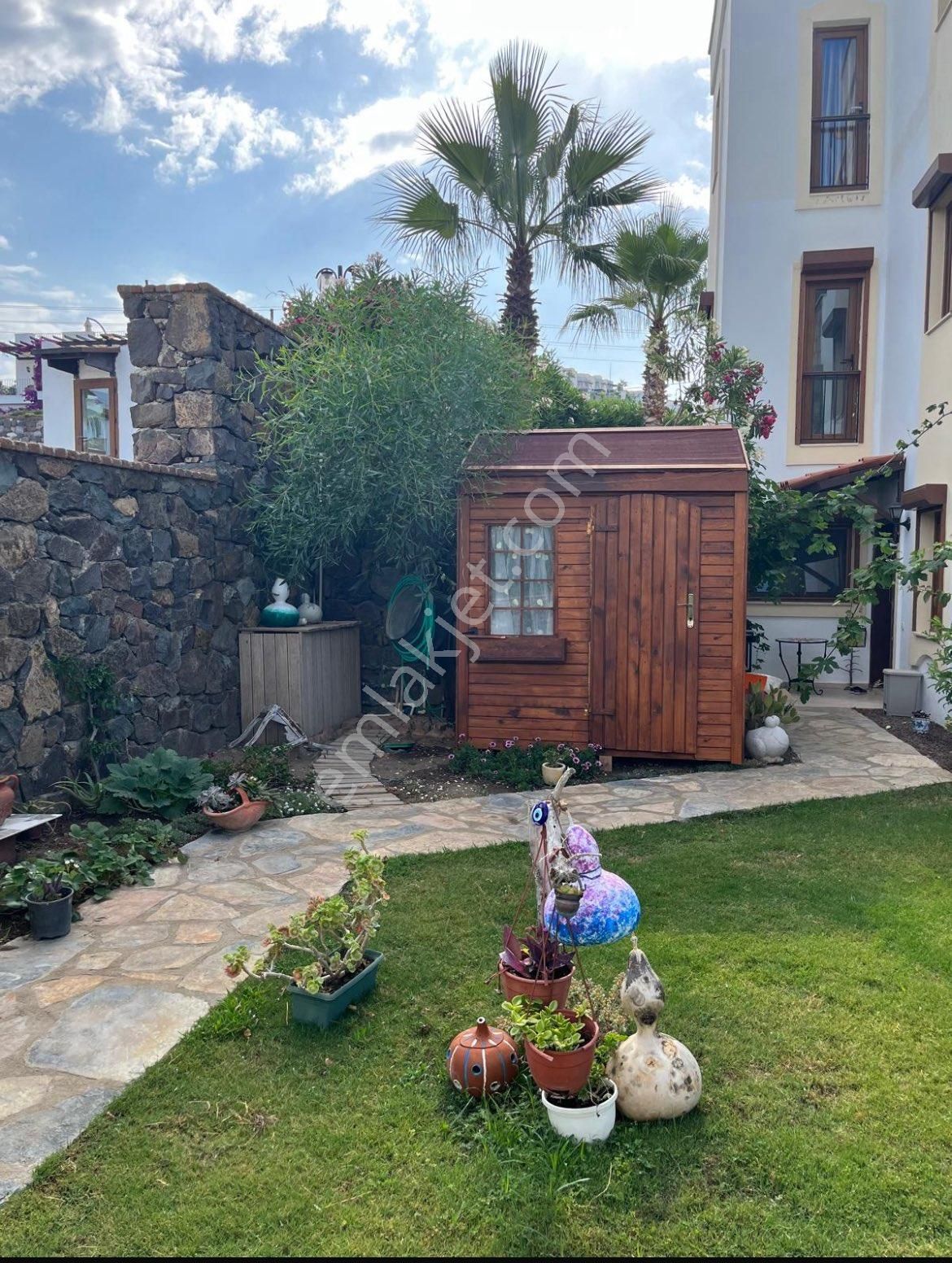 Yalıkavakta Sezonluk Kiralık