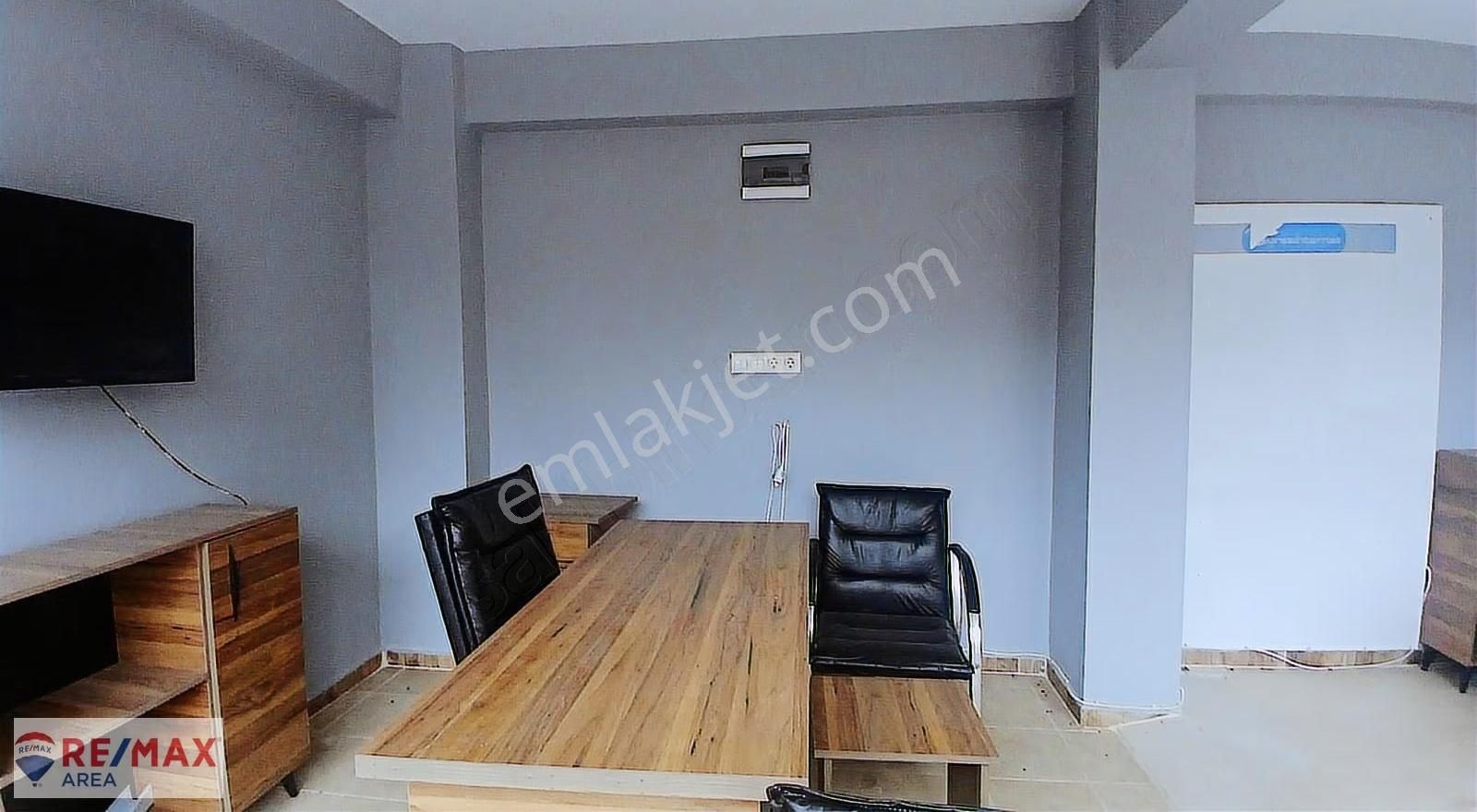 Remax Area Nilüfer Görüklede Satılık Dükkan - Görsel 11