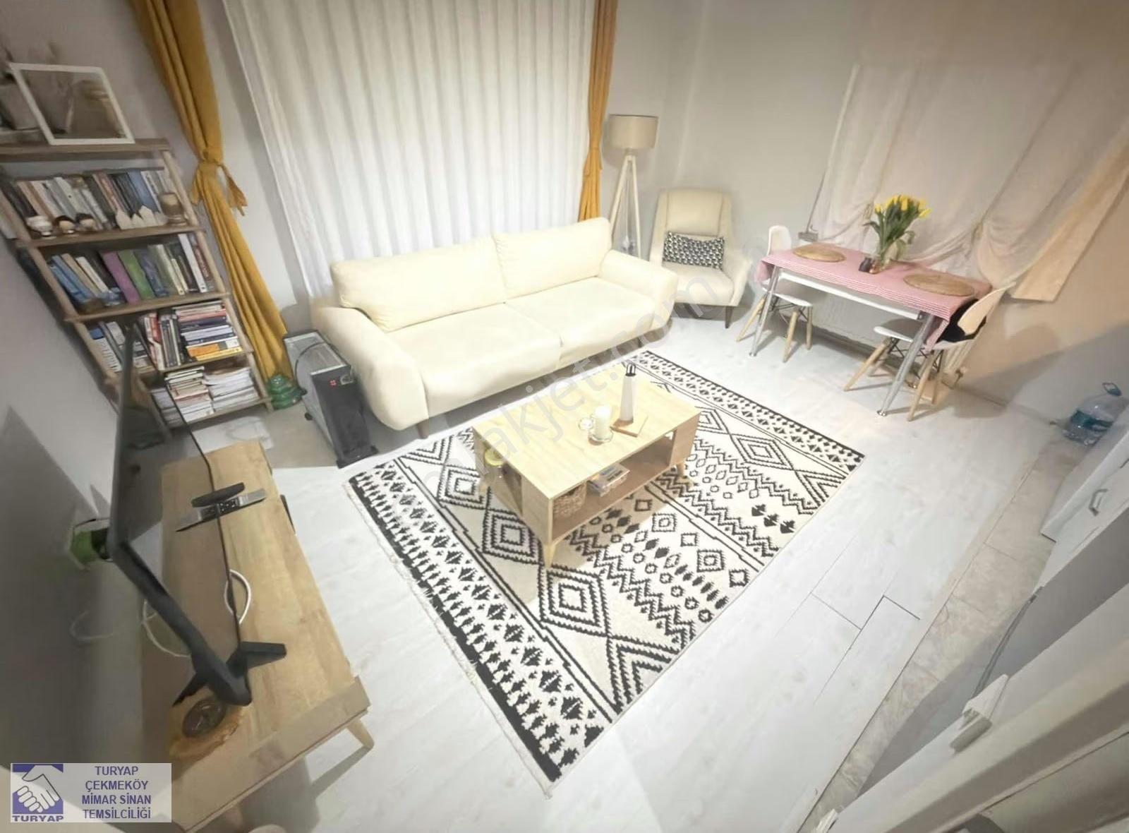 Madenler'de Metronun Dibinde Amerikan Mutfak 2+1 Y.giriş Daire