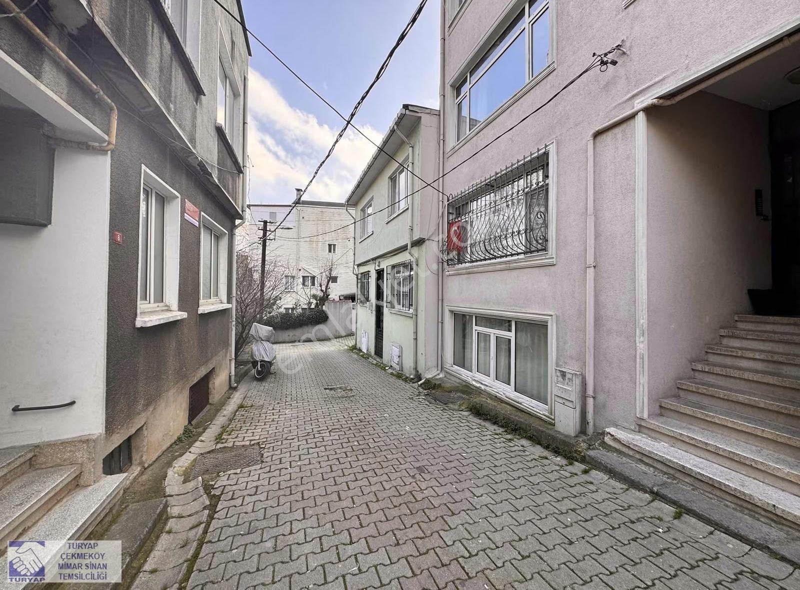 Sarıyer Büyükdere Sahile Çok Yakın Satılık 2 Katlı Müstakil Ev - Görsel 14