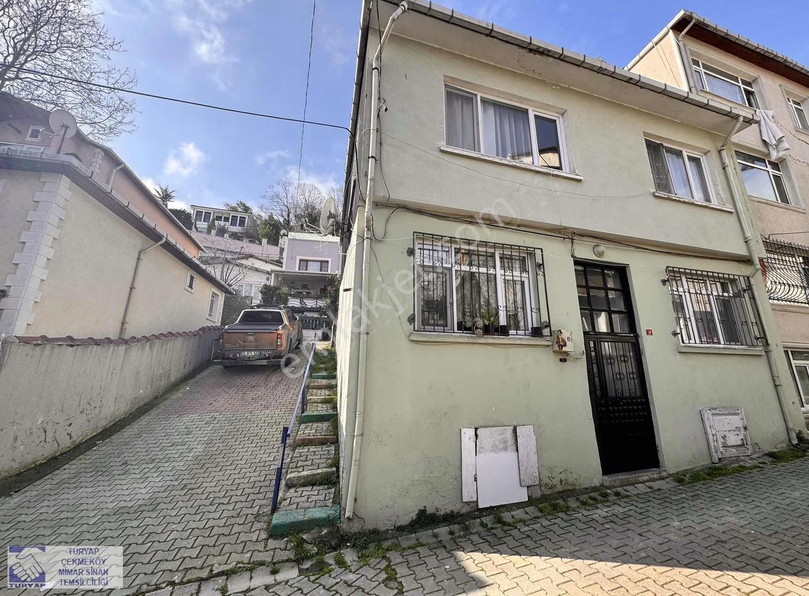 Sarıyer Büyükdere Sahile Çok Yakın Satılık 2 Katlı Müstakil Ev - Görsel 21