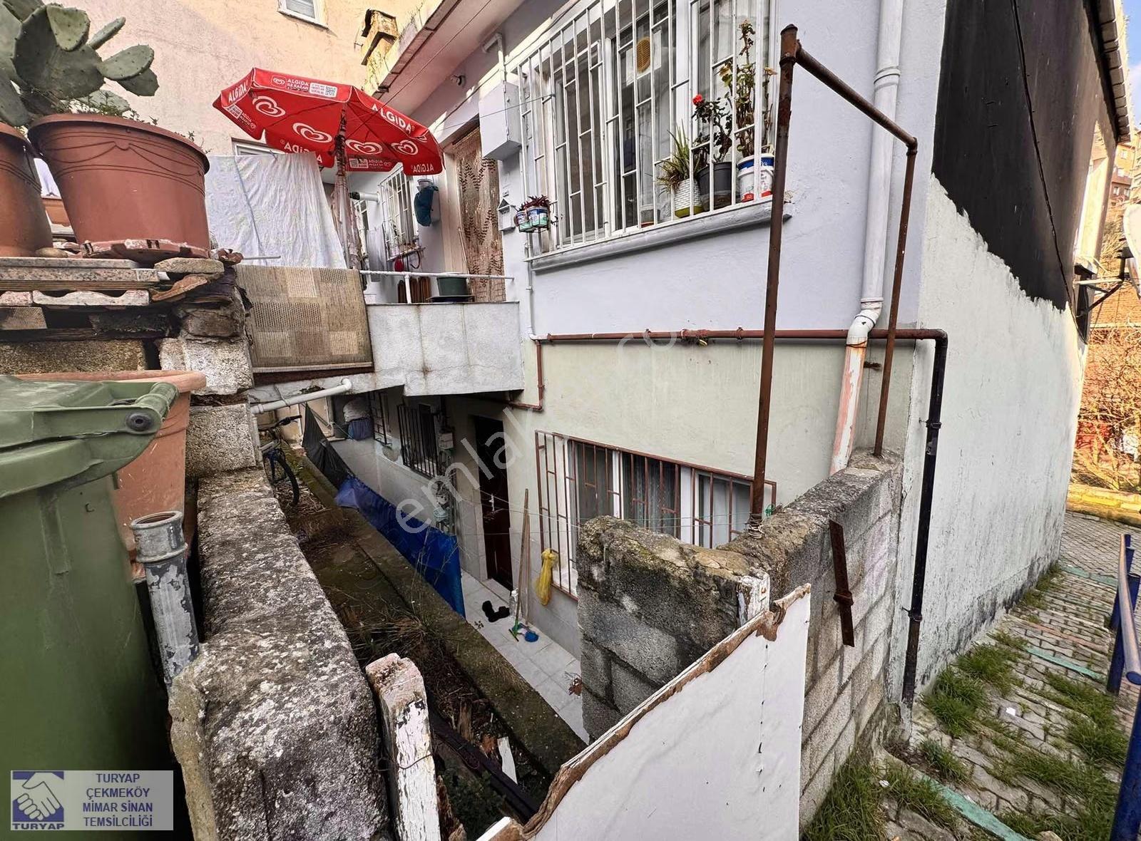 Sarıyer Büyükdere Sahile Çok Yakın Satılık 2 Katlı Müstakil Ev - Görsel 11
