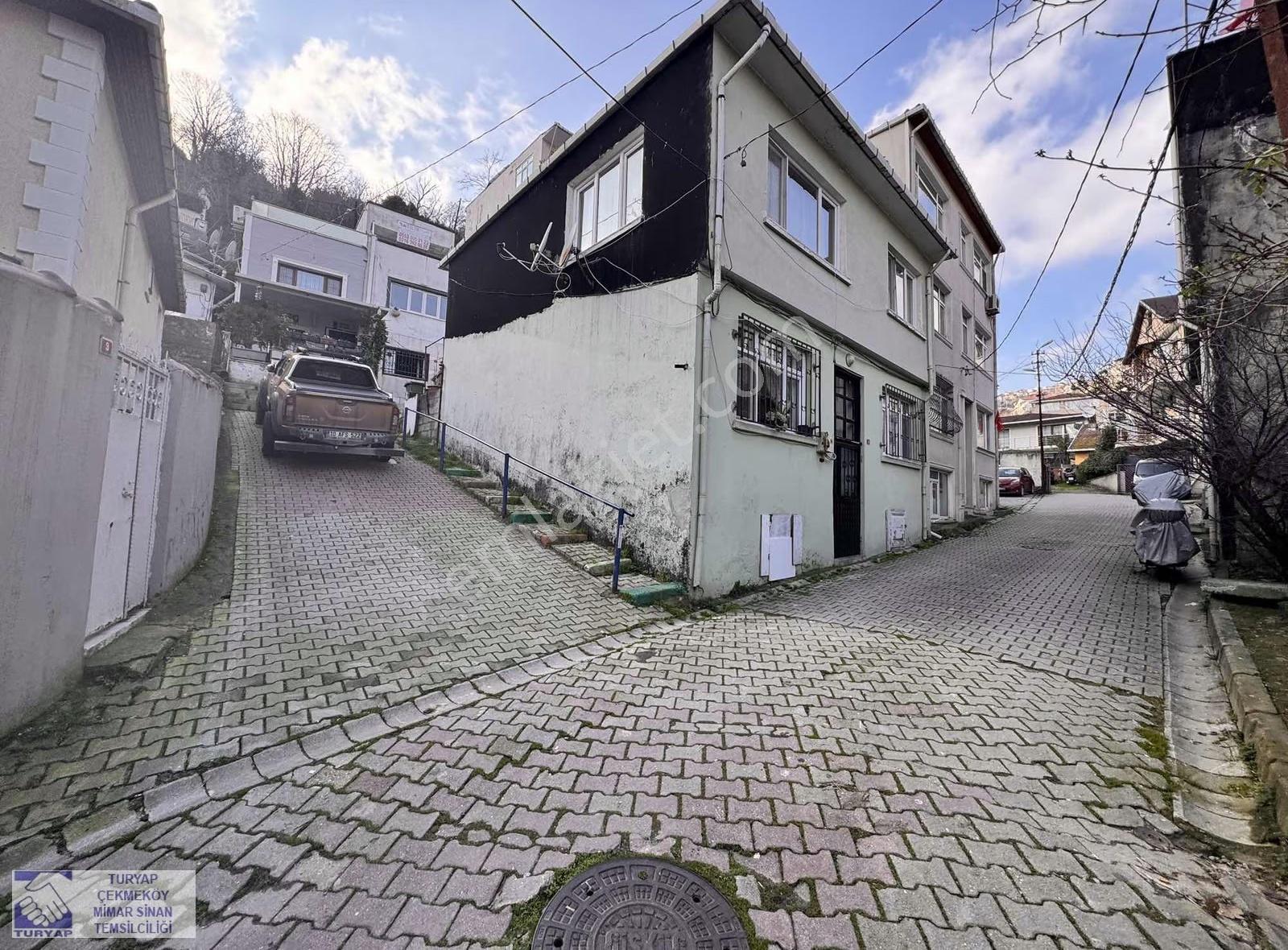 Sarıyer Büyükdere Sahile Çok Yakın Satılık 2 Katlı Müstakil Ev - Görsel 10