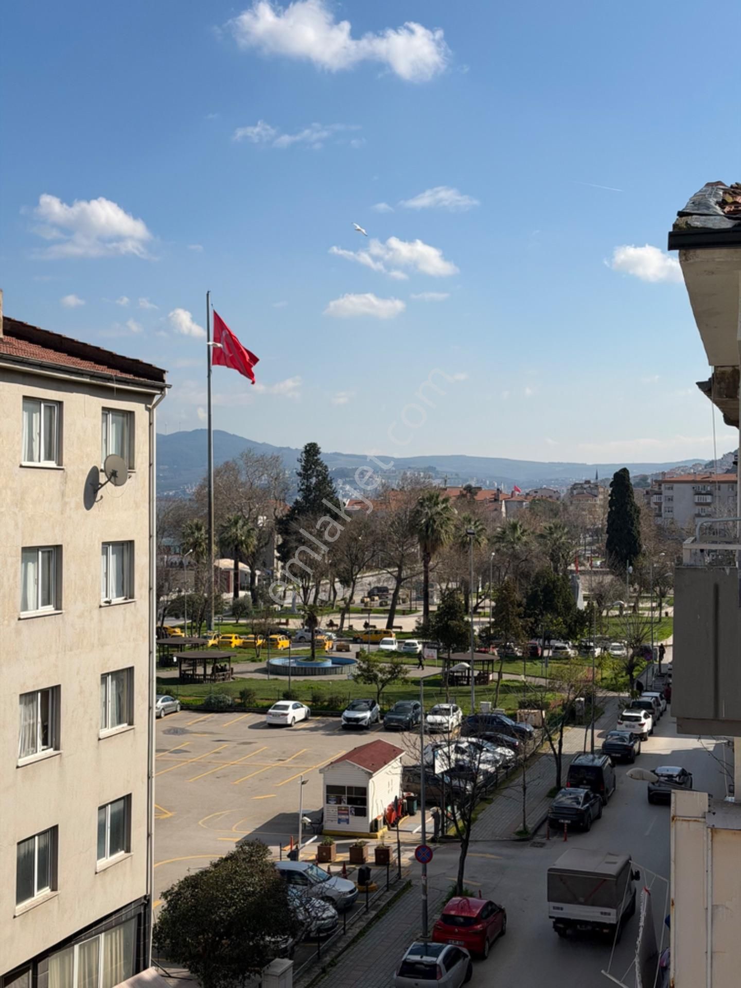 Kristal Marin'den Mudanya'nın Merkezinde Kiralık Daire