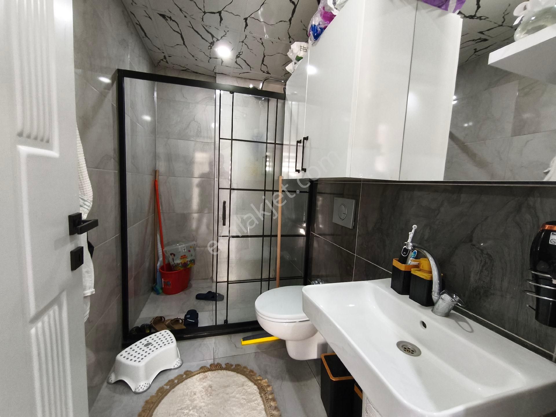 Bayram Şekeri Acilde Batıkentte Satılık 2+1 Daşre Daire 1 Yaşında 2 Bloklu Site İçinde - Görsel 12