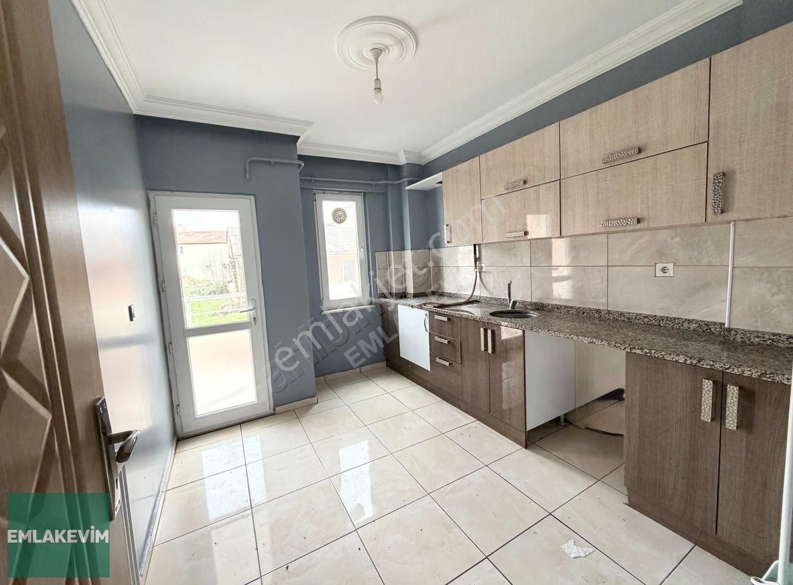 Emlak Evim- Yeni Mah'de Satılık 90 M2 1.kat Fırsat Daire - Görsel 8