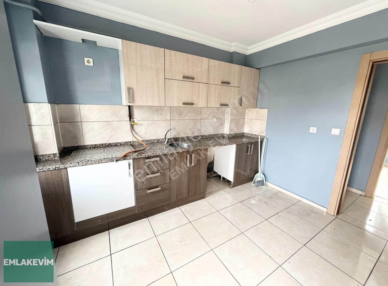 Emlak Evim- Yeni Mah'de Satılık 90 M2 1.kat Fırsat Daire - Görsel 4