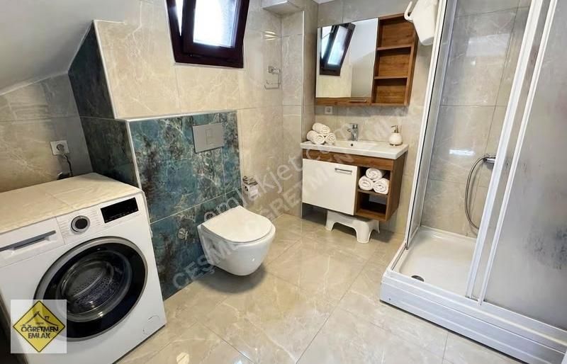 Çeşme Dalyan Deniz Manzaralı,müstakil Havuzlu,tripleks Villa - Görsel 3