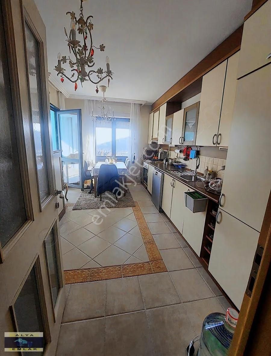 Bahçeşehir Beritlerlerde Manzaralı Kiralık 4+1 Daire - Görsel 26