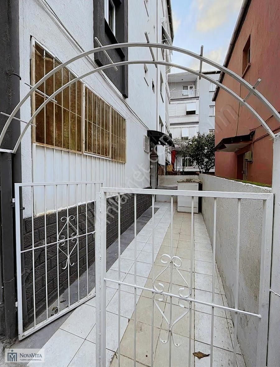Balçova Şükrü Kanatlı Sokak Kiralık 3+1 Daire - Görsel 32