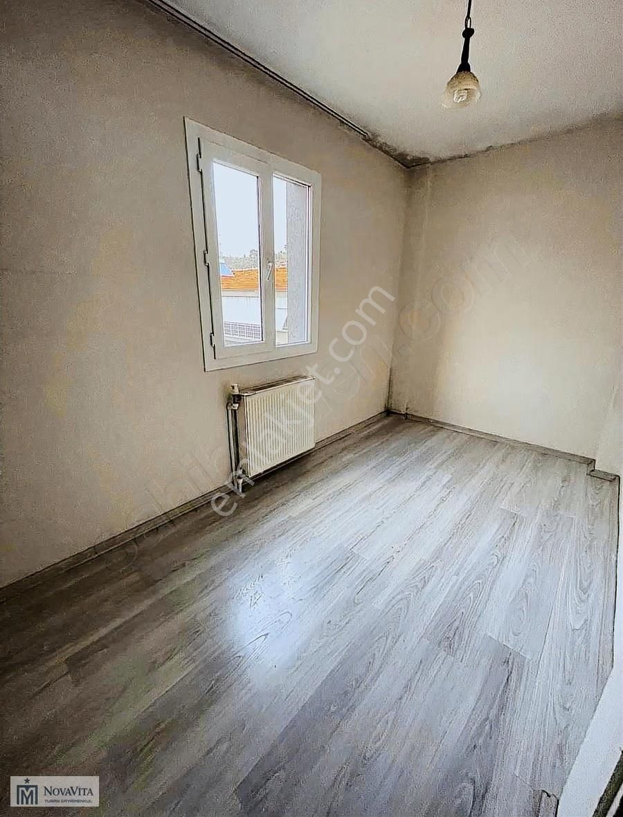 Balçova Şükrü Kanatlı Sokak Kiralık 3+1 Daire - Görsel 4