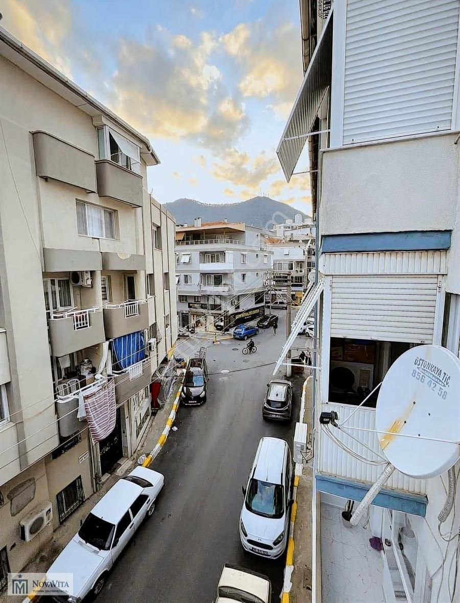 Balçova Şükrü Kanatlı Sokak Kiralık 3+1 Daire - Görsel 27