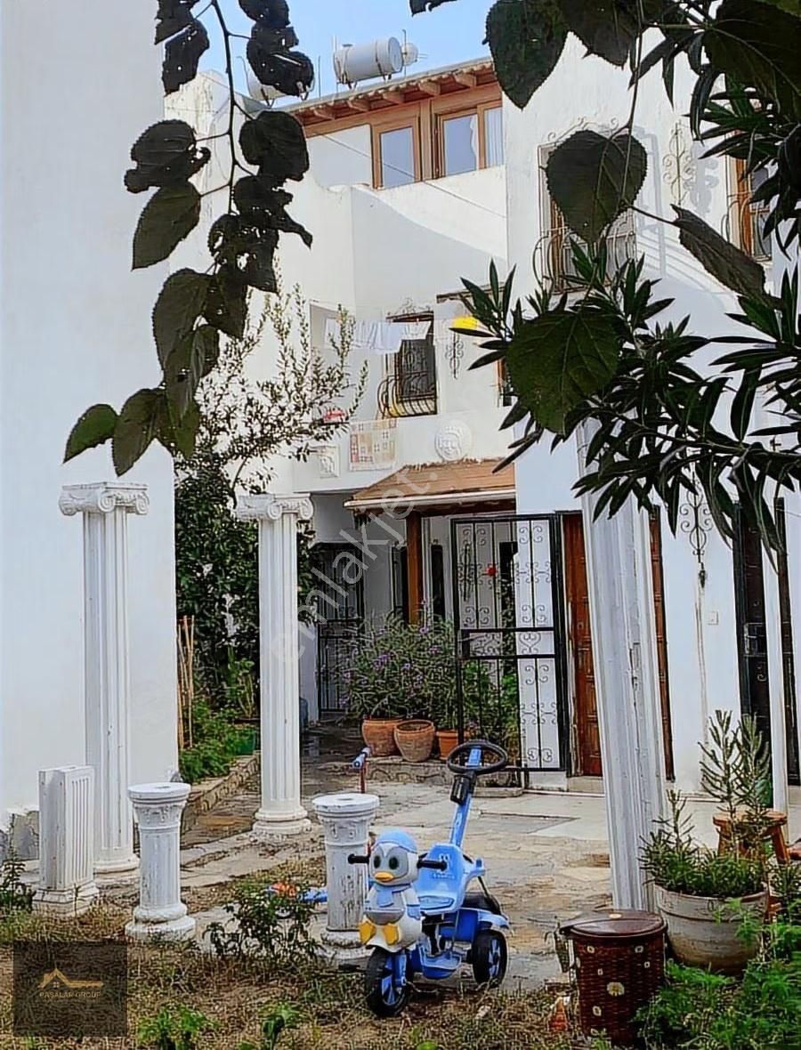 Denize Yürüme Mesafesinde Satılık 2+1 Bahçe Katı Daire