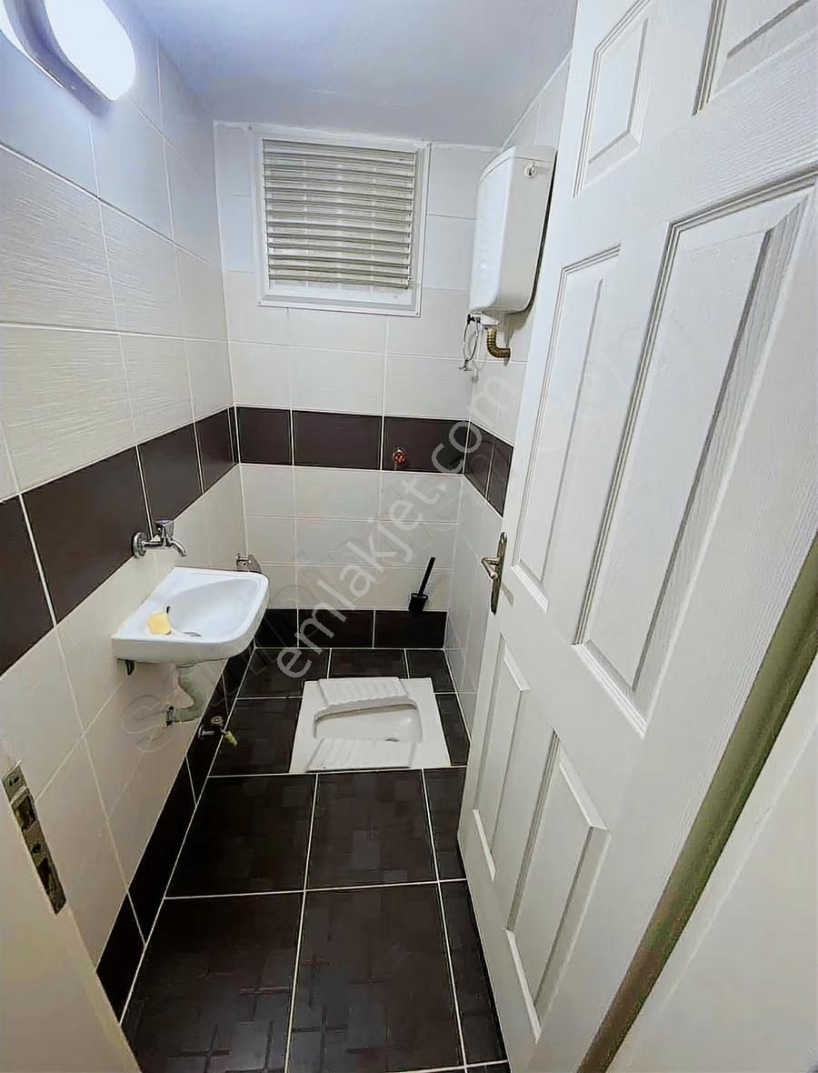 Buraxtan Üzümcü Okul Yakını Tadilatlı 2+1 D.gazlı Kiralık Daire - Görsel 3