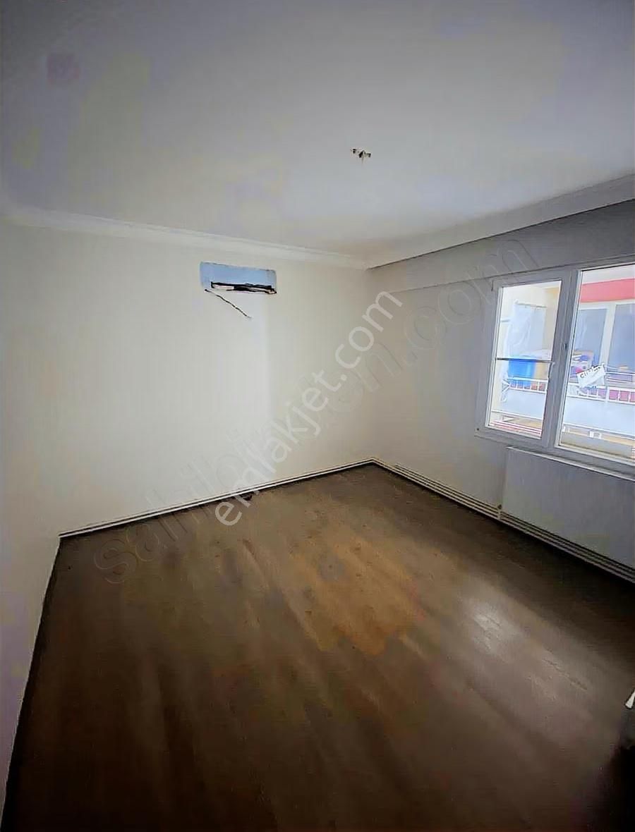 Buraxtan Üzümcü Okul Yakını Tadilatlı 2+1 D.gazlı Kiralık Daire - Görsel 11