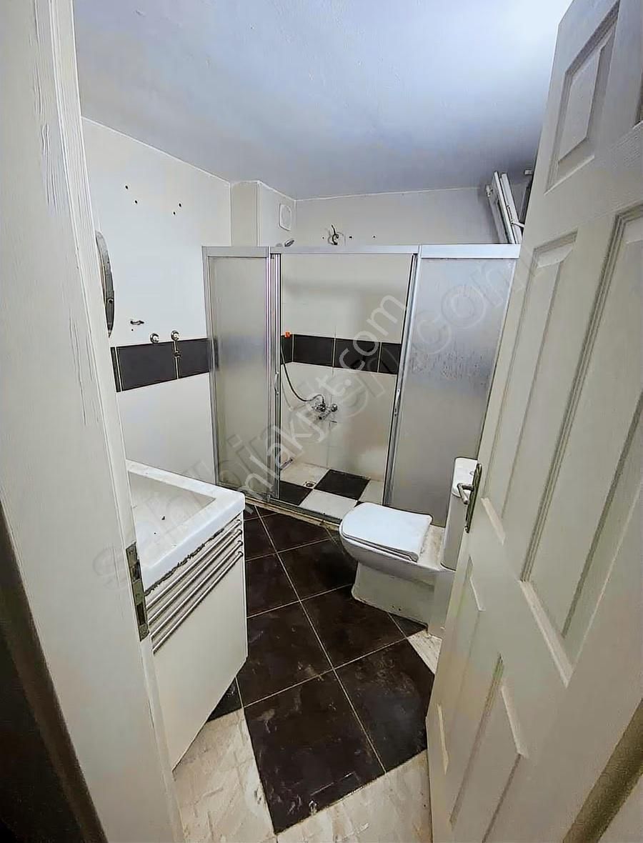 Buraxtan Üzümcü Okul Yakını Tadilatlı 2+1 D.gazlı Kiralık Daire - Görsel 5