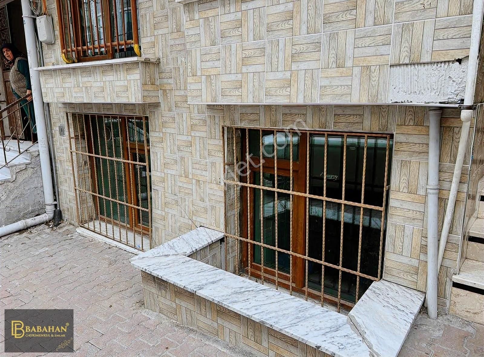 Talatpaşa Mahallesi'nde 1+1 Kiralık Daire - Görsel 5