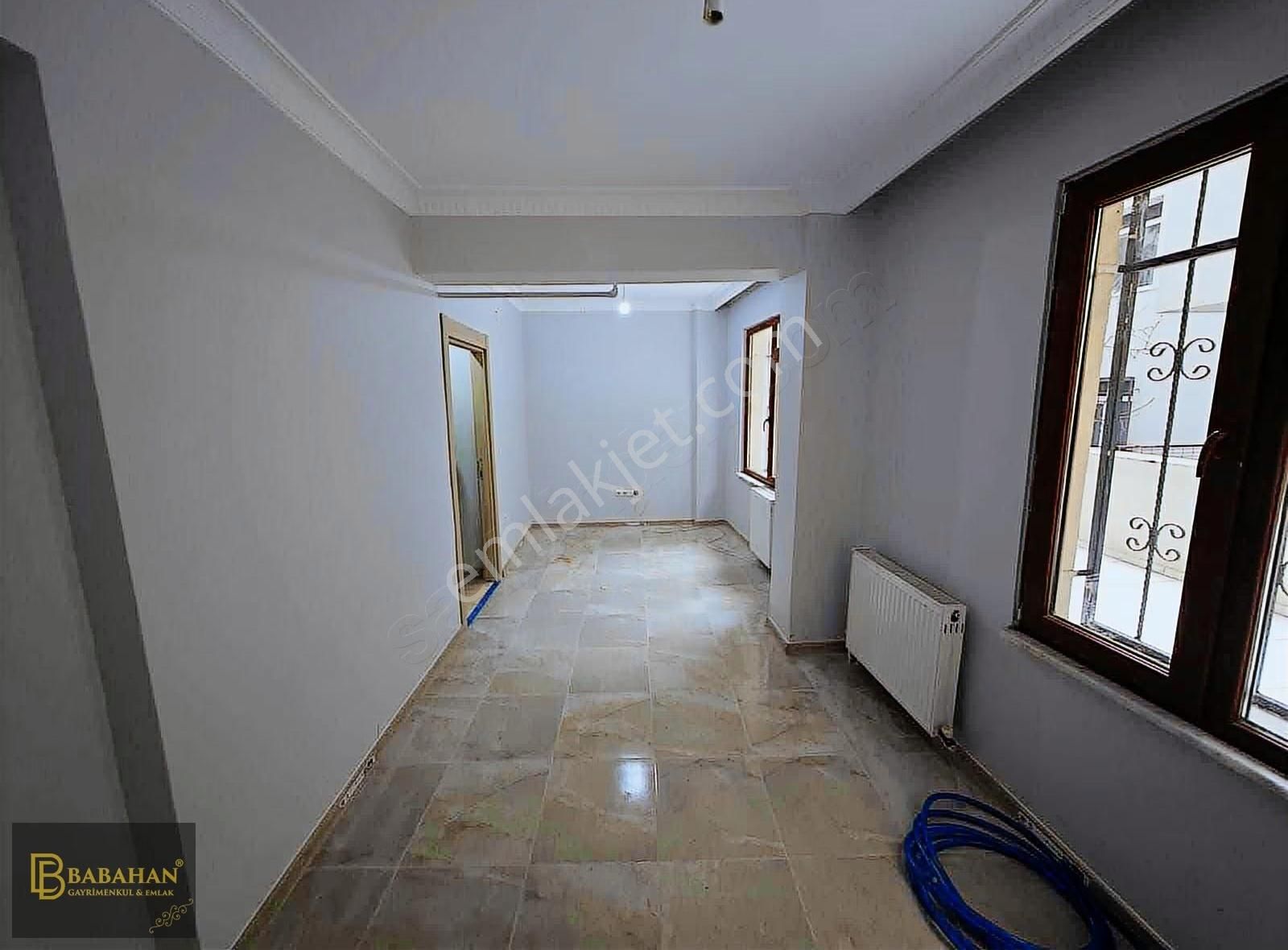 Talatpaşa Mahallesi'nde 1+1 Kiralık Daire - Görsel 11