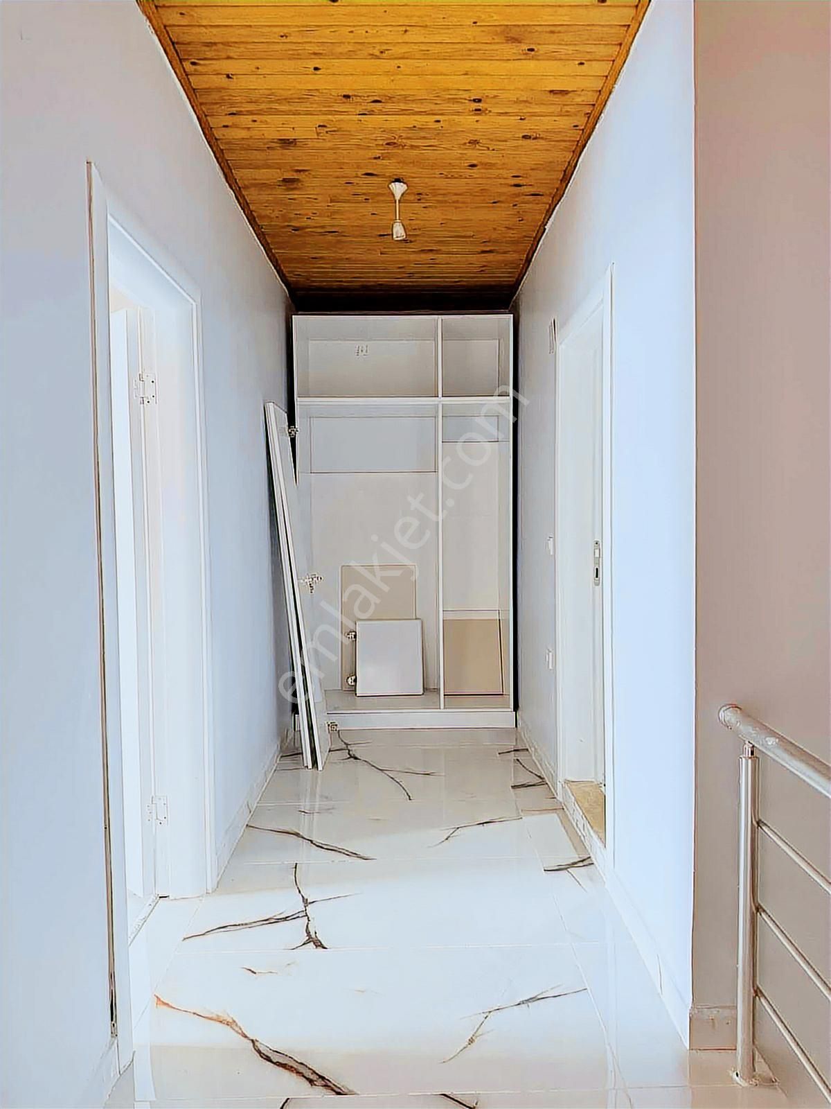 Ertuğrul Dörtçelik Yanı | Yenilenmiş Otoparklı 3+1 Dubleks - Görsel 13