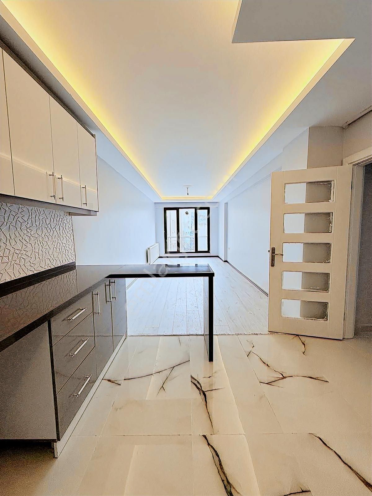 Ertuğrul Dörtçelik Yanı | Yenilenmiş Otoparklı 3+1 Dubleks - Görsel 16