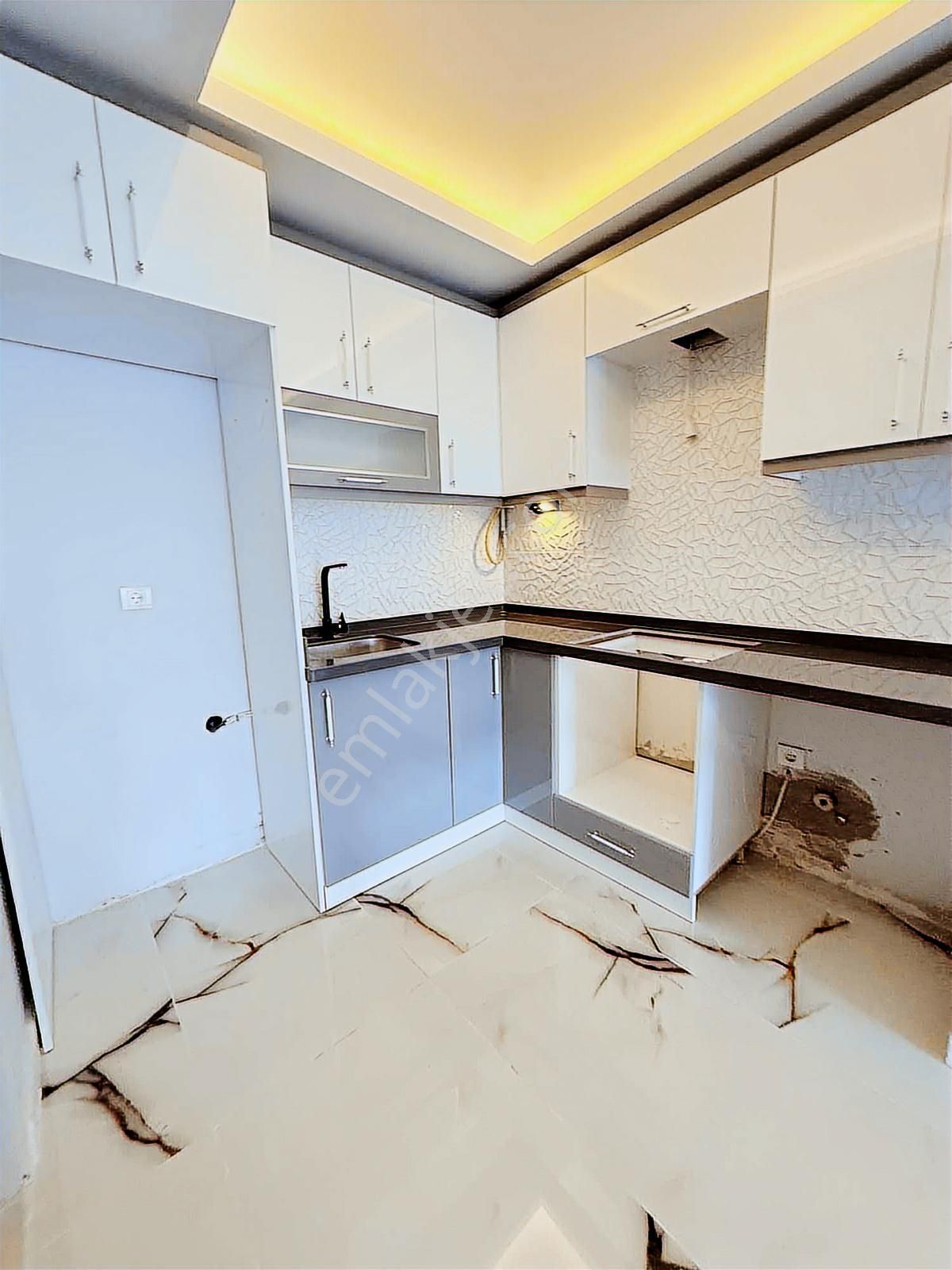 Ertuğrul Dörtçelik Yanı | Yenilenmiş Otoparklı 3+1 Dubleks - Görsel 34