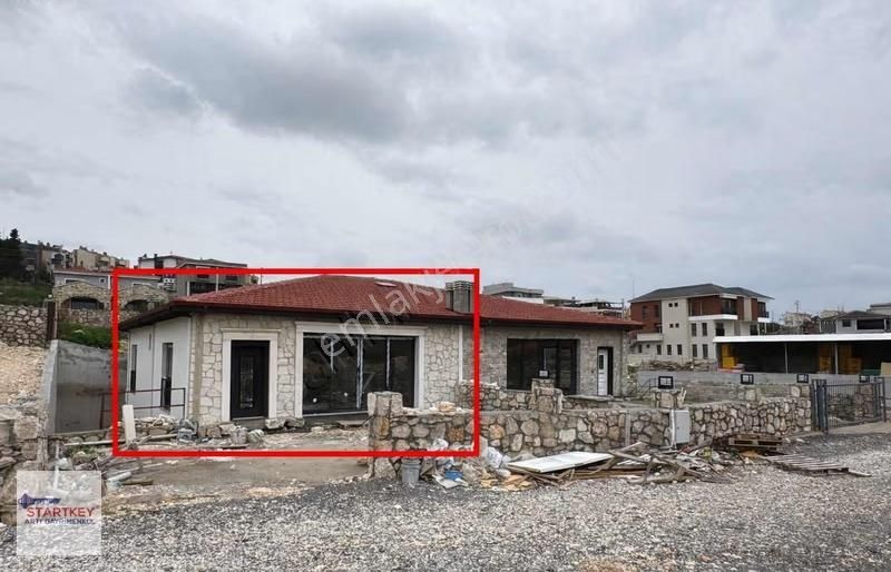 Menemen Villakentte 5+1 Satılık 246 M2 Sıfır Dubleks Villa