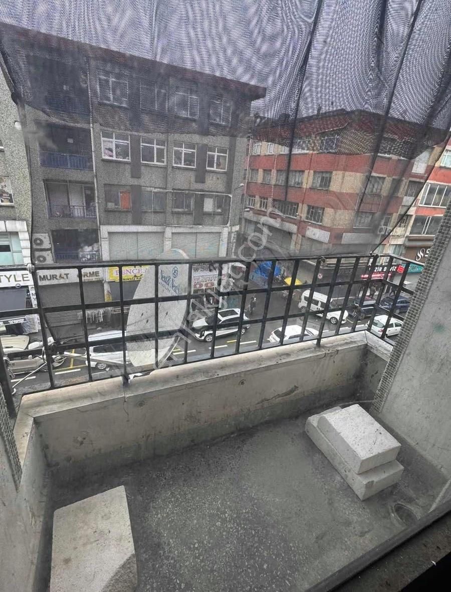 Bayrampaşa Orta Mahalle 1+1 Kiralık Daire ! 25.000 Tl - Görsel 5
