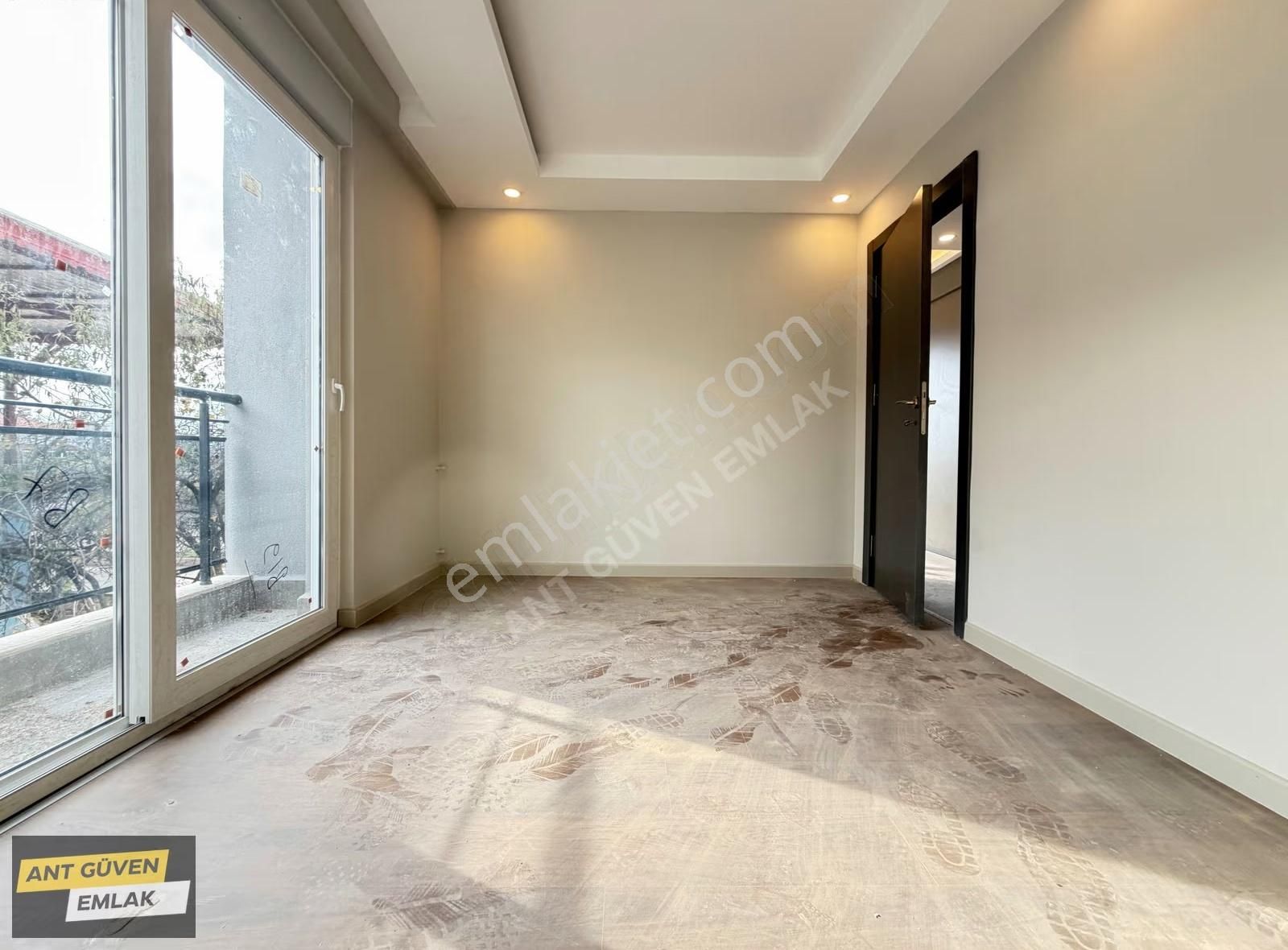 Yeniköy'de Kırkgöz Caddesi Üzerinde 1+1 Kiralık Daire - Görsel 21