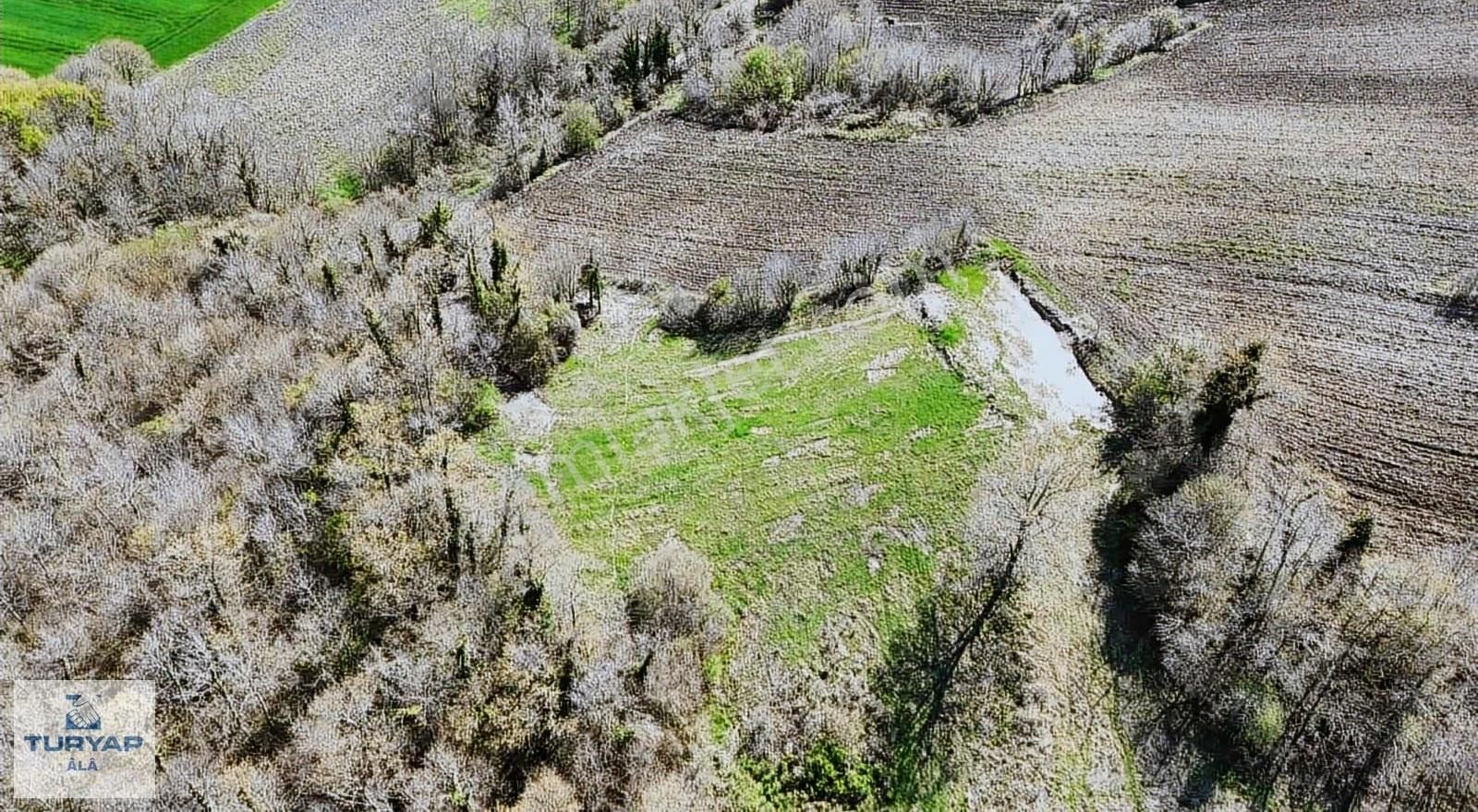 Çatalca Çiftlikköy'de. Satılık Arsa 4500m2 - Görsel 3