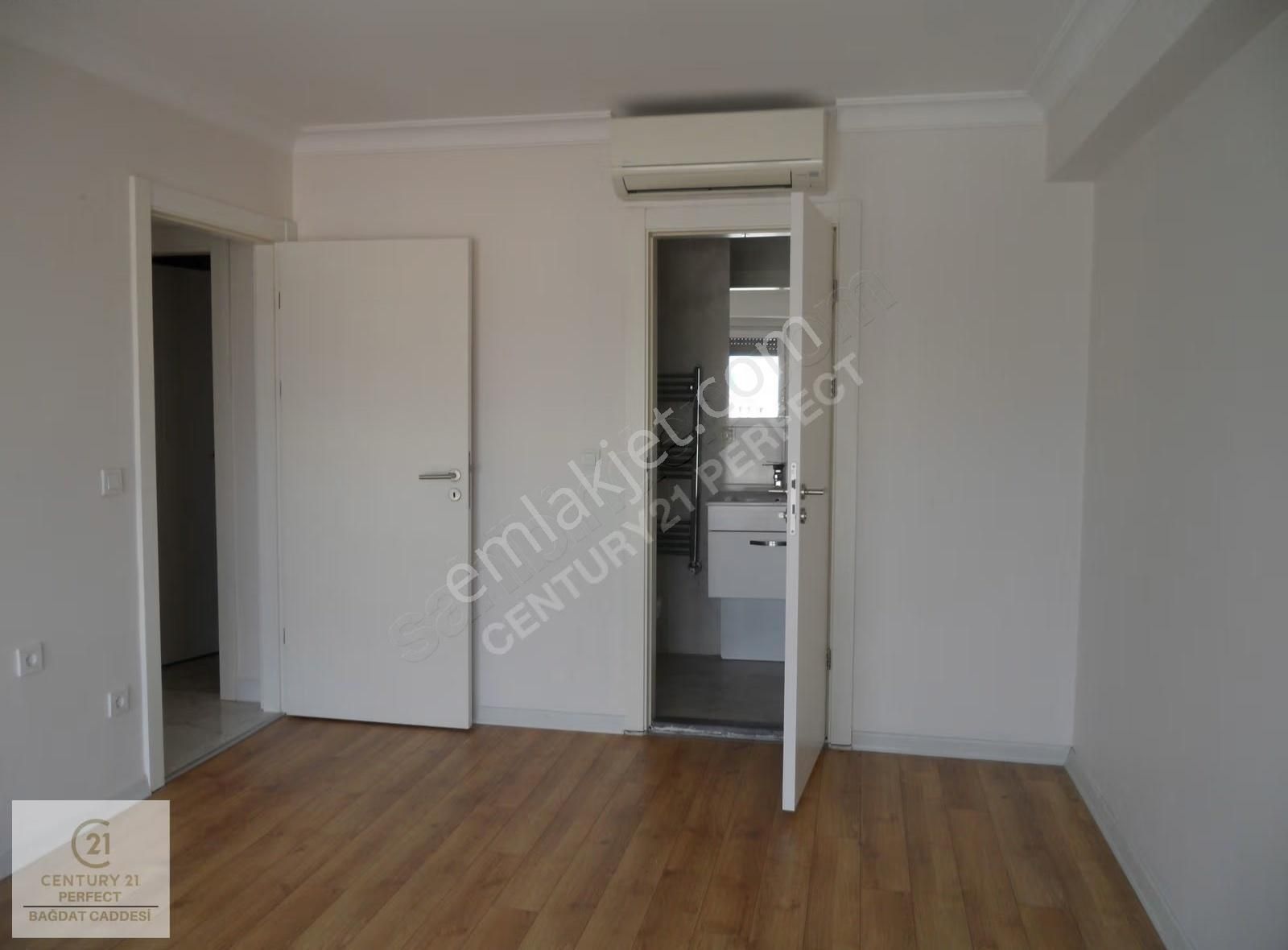 Merdivenköyde İskanlı 3+1 E.banyolu K.otoparklı 14.250.000.-tl - Görsel 27