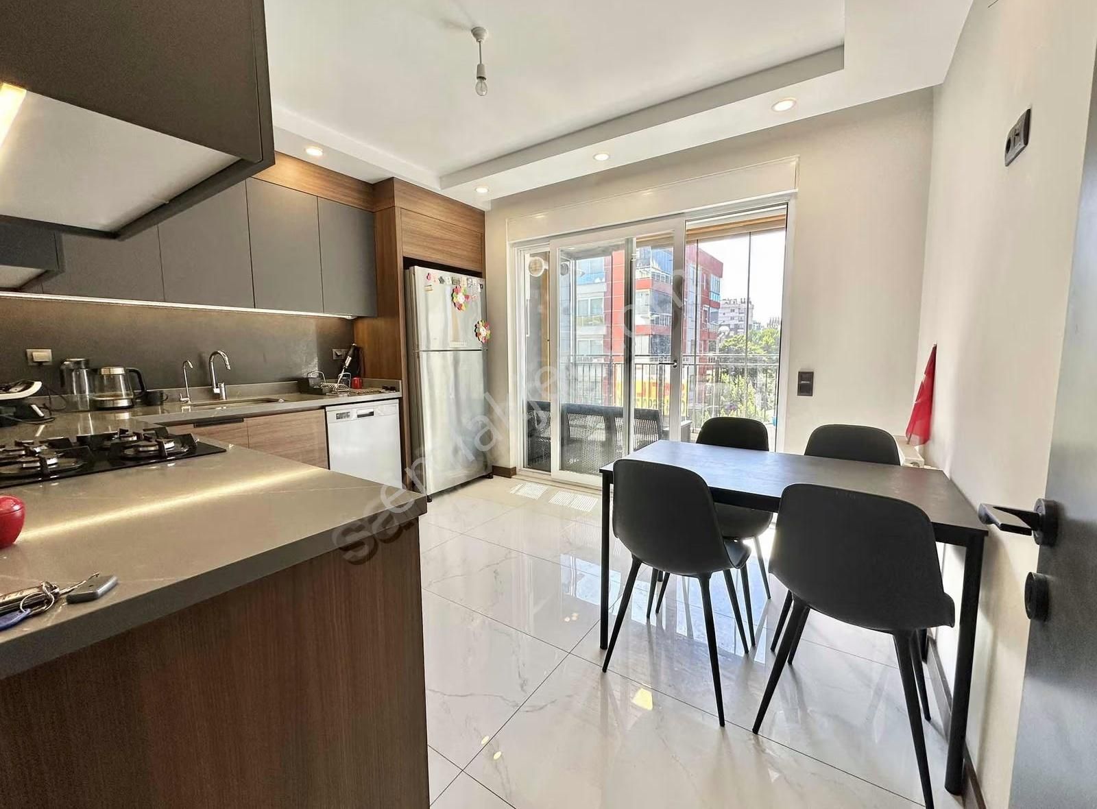 Dublex Değil Ara Katta 4+1 Genış Ultra Lüx Konut - Görsel 3