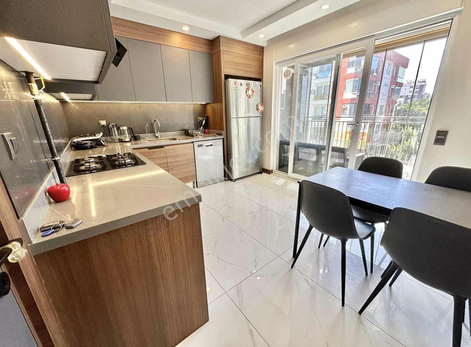 Dublex Değil Ara Katta 4+1 Genış Ultra Lüx Konut - Görsel 35