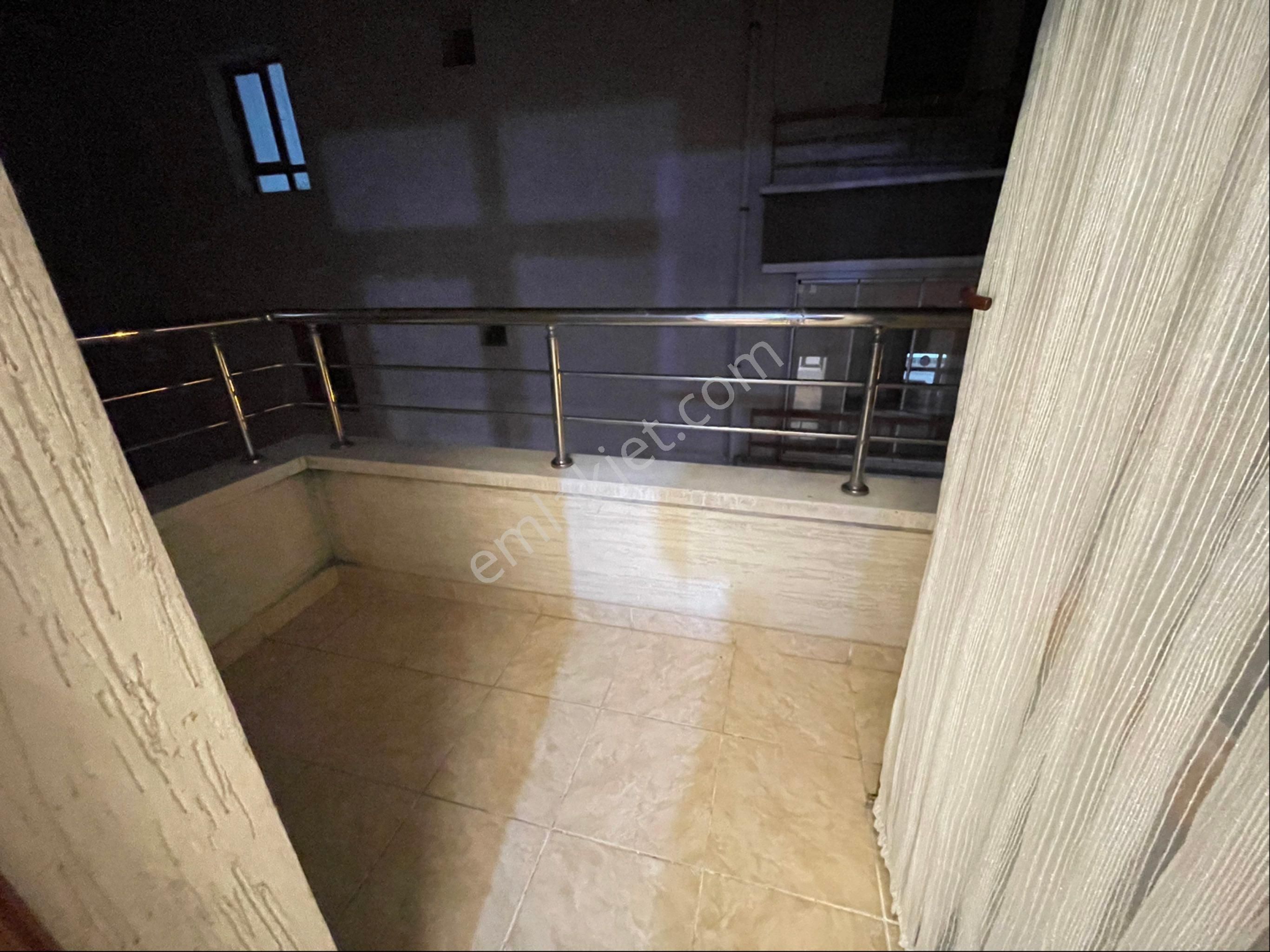 Köşkte Full Yapılı Acill Satılık 4+2 Asansörlü Çift Girişli Dublex - Görsel 16