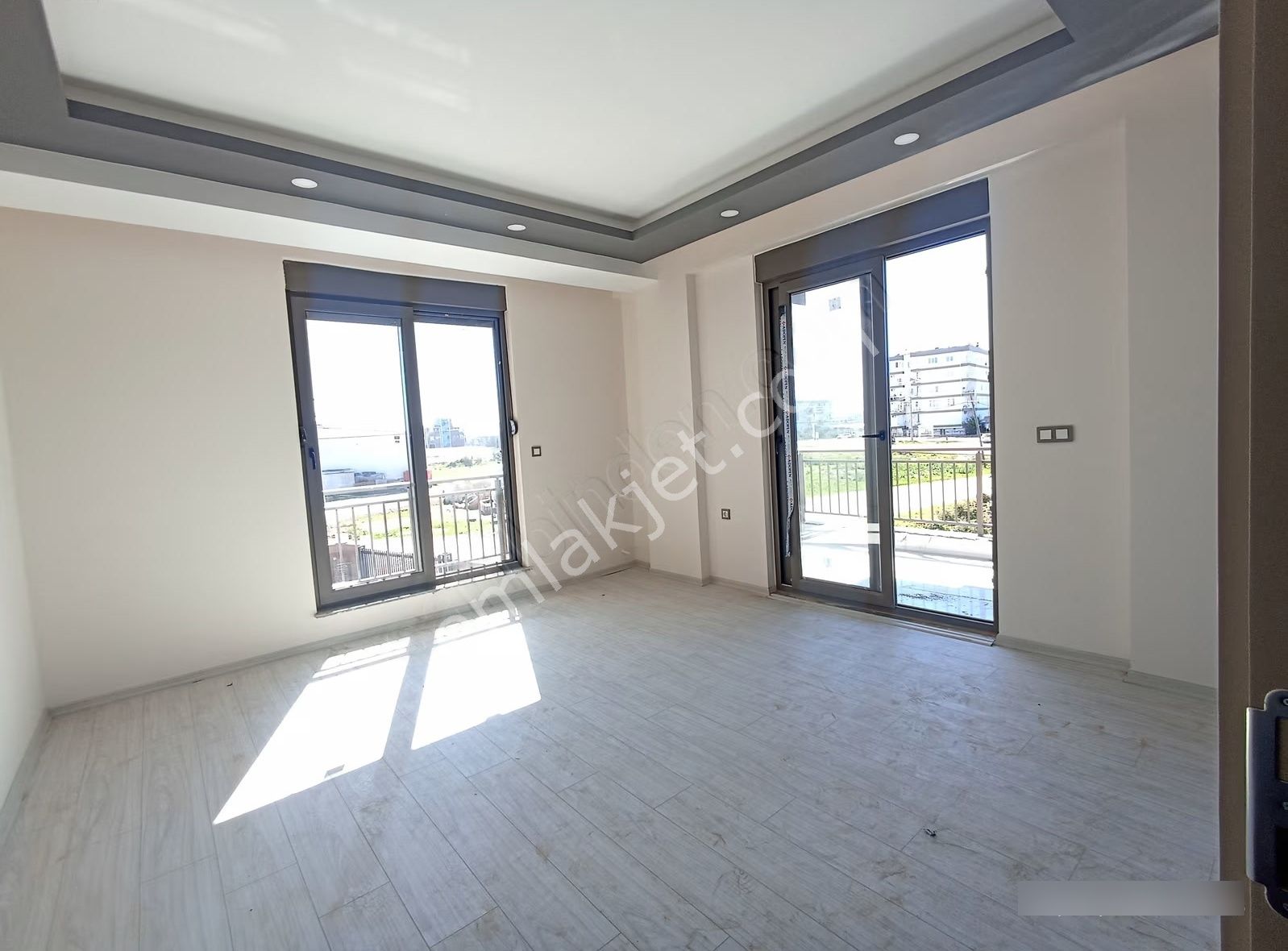 Lüks 2+1 Sıfır Arakat Daireler - Görsel 16