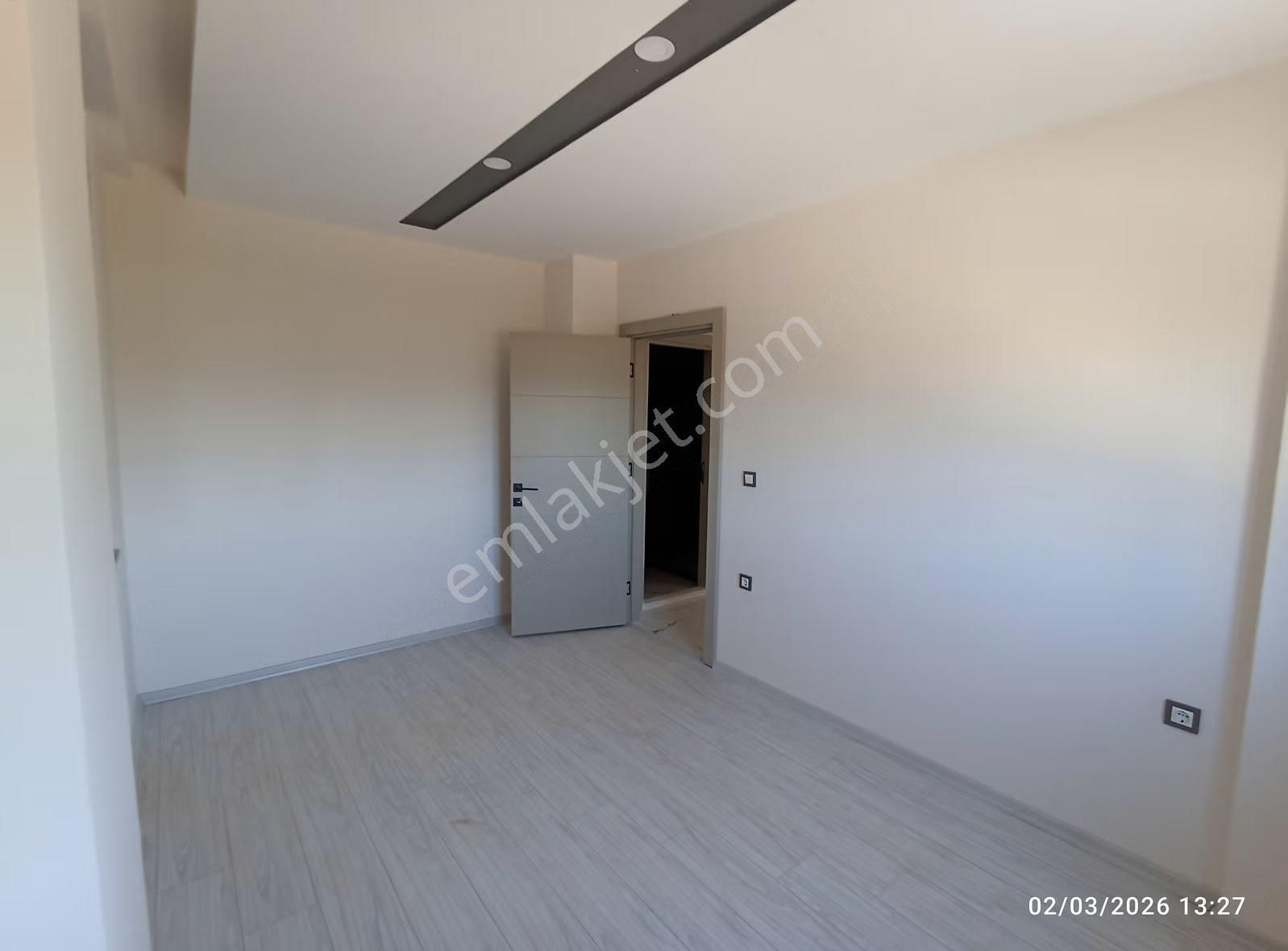 Lüks 2+1 Sıfır Arakat Daireler - Görsel 23