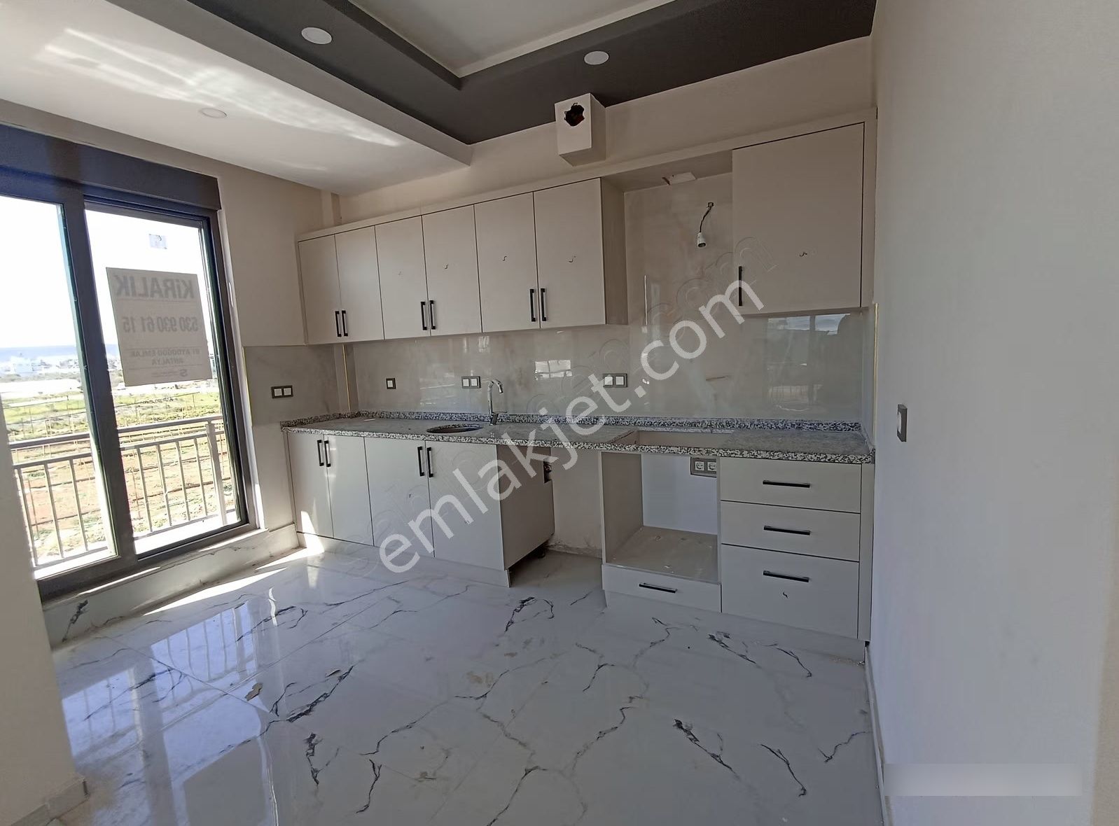 Lüks 2+1 Sıfır Arakat Daireler - Görsel 3