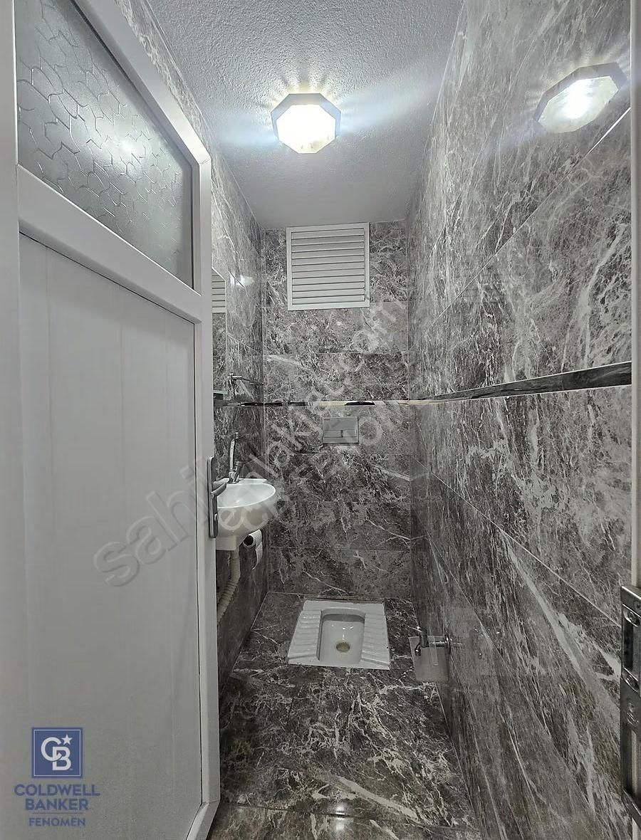 Ferhatpaşa -komple Sıfırlanmış -balkon -aile Apt. Ankastreli 3+1 - Görsel 34