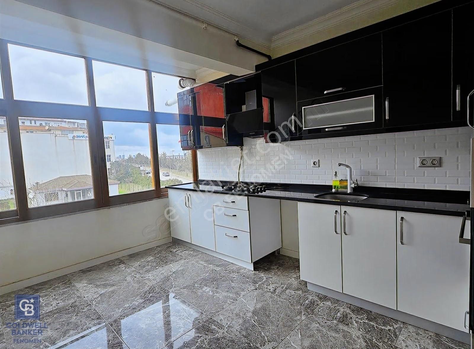 Ferhatpaşa -komple Sıfırlanmış -balkon -aile Apt. Ankastreli 3+1 - Görsel 19