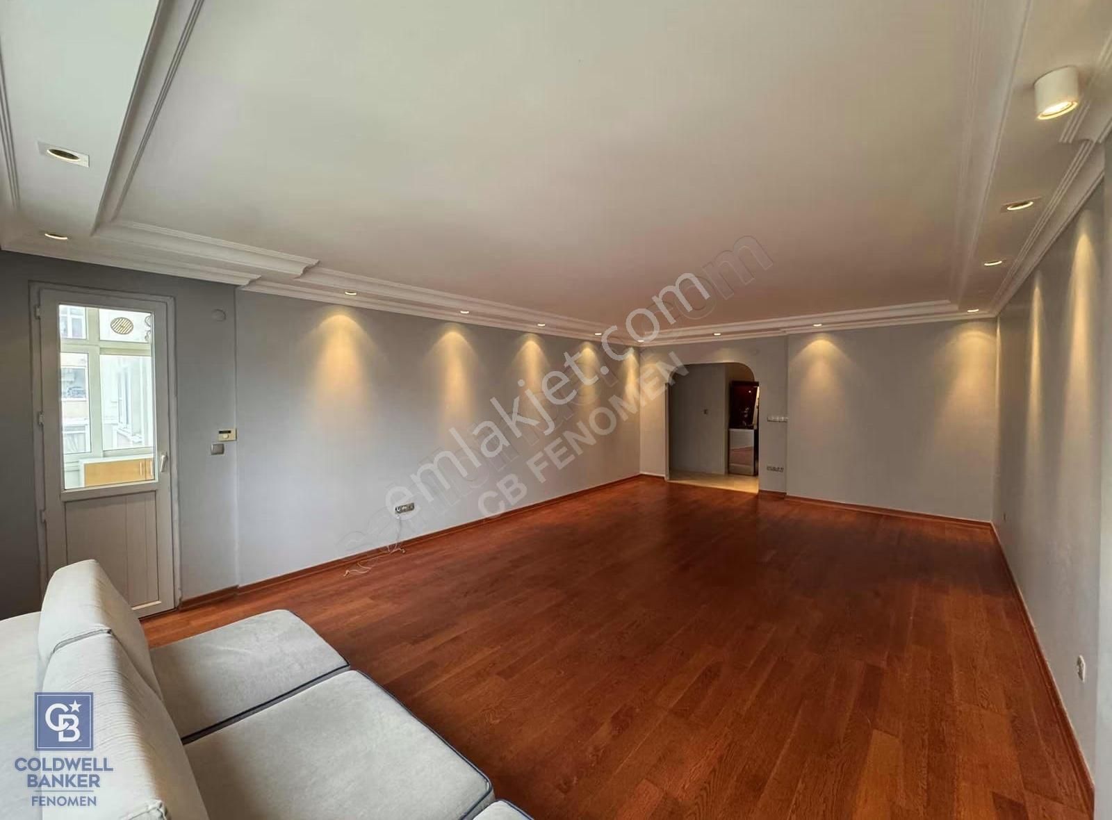 Çekmeköy Merkez Mah. Armoni Sitesi'nde Kiralık 4+1 Daire 196 M2 - Görsel 4