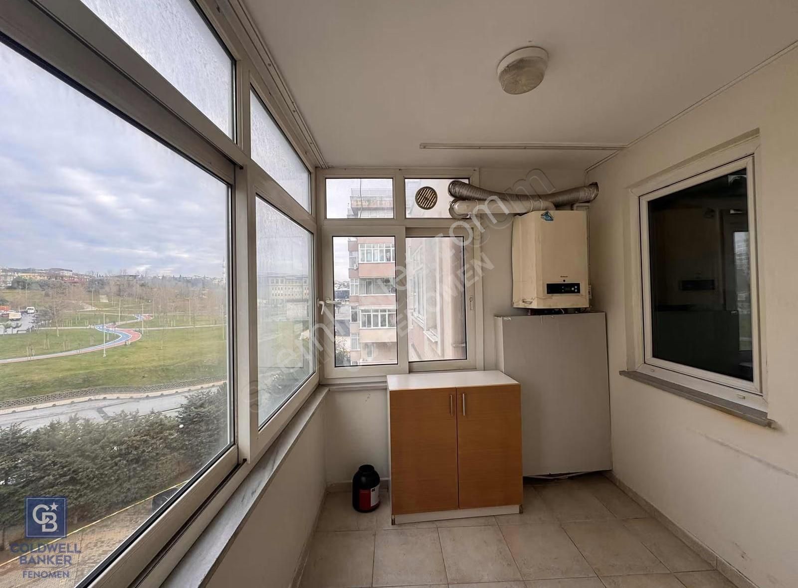 Çekmeköy Merkez Mah. Armoni Sitesi'nde Kiralık 4+1 Daire 196 M2 - Görsel 16