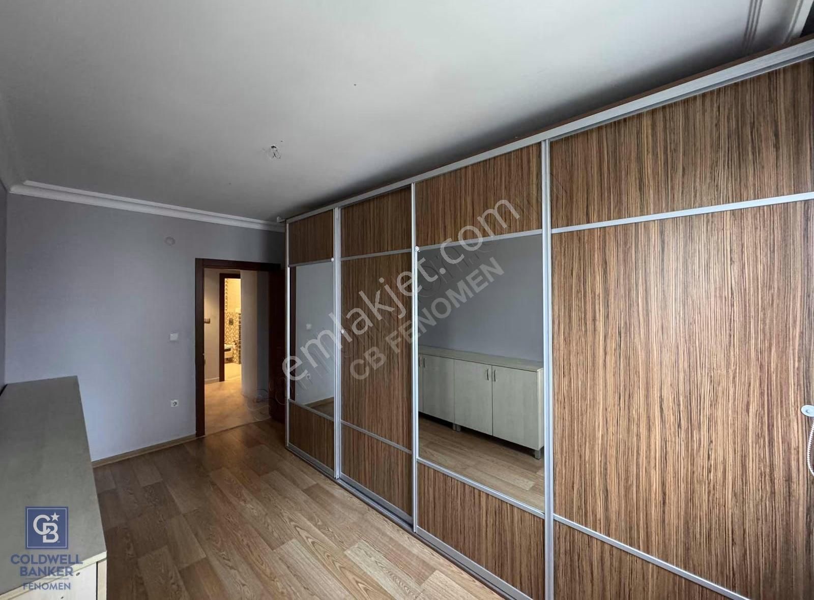 Çekmeköy Merkez Mah. Armoni Sitesi'nde Kiralık 4+1 Daire 196 M2 - Görsel 31