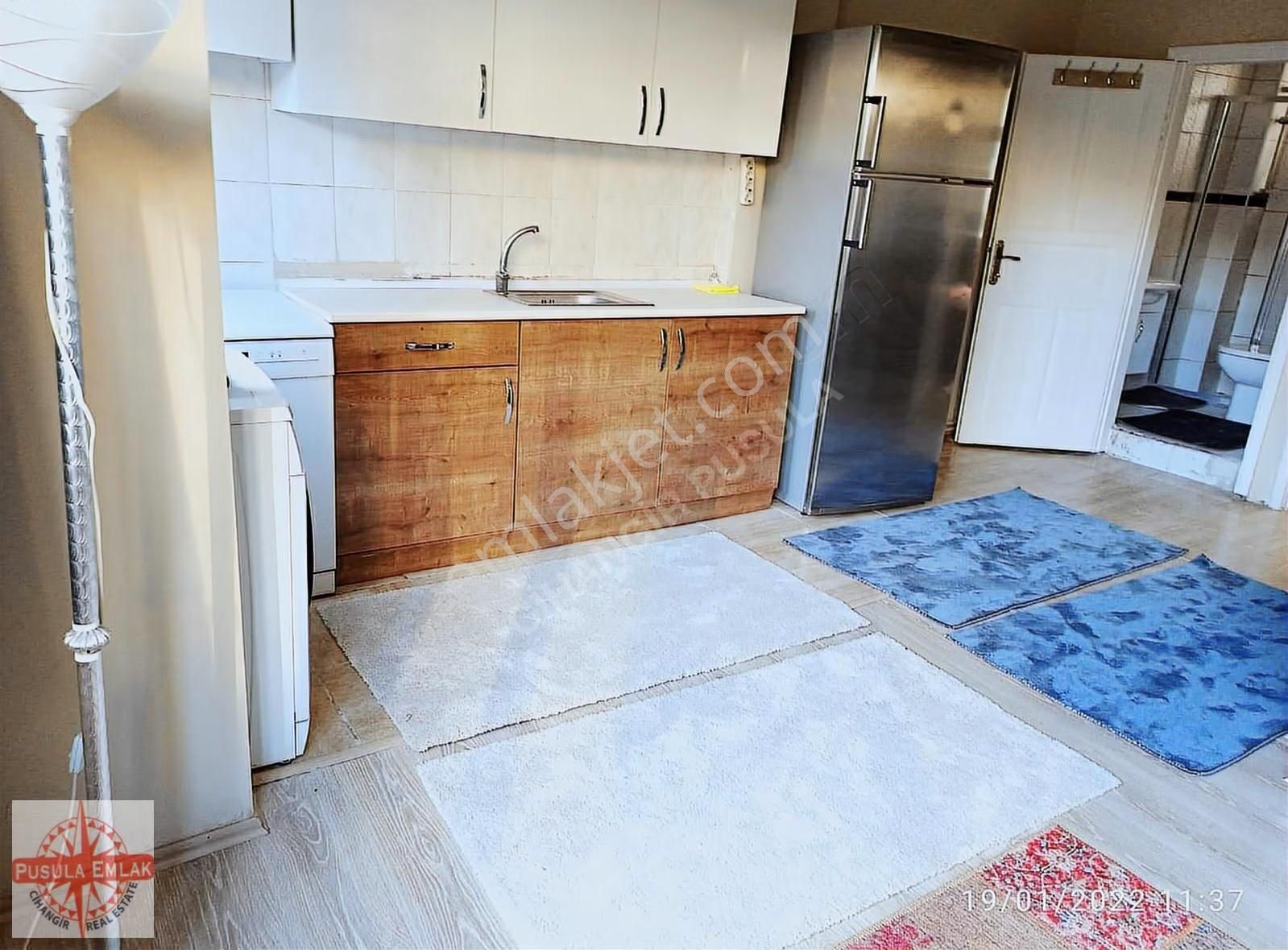 Cihangir Pürtelaş Sokak'ta 1. Kat 1+1 Kiralık Daire - Görsel 15
