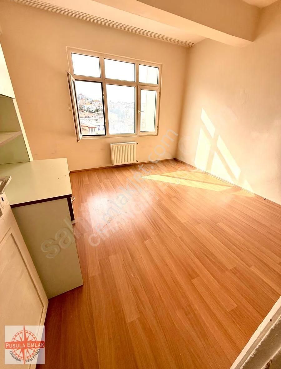 Mecidiyeköy Metroya Yakın, Aydınlık 2+1 Arakat Daire - Görsel 18