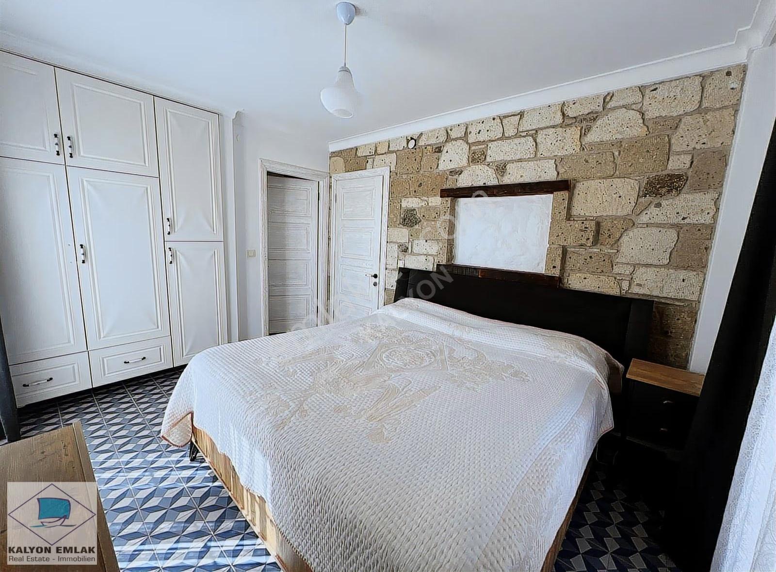 Alaçatı Merkezde Kiralık Lüks Havuzlu Villa - Görsel 19