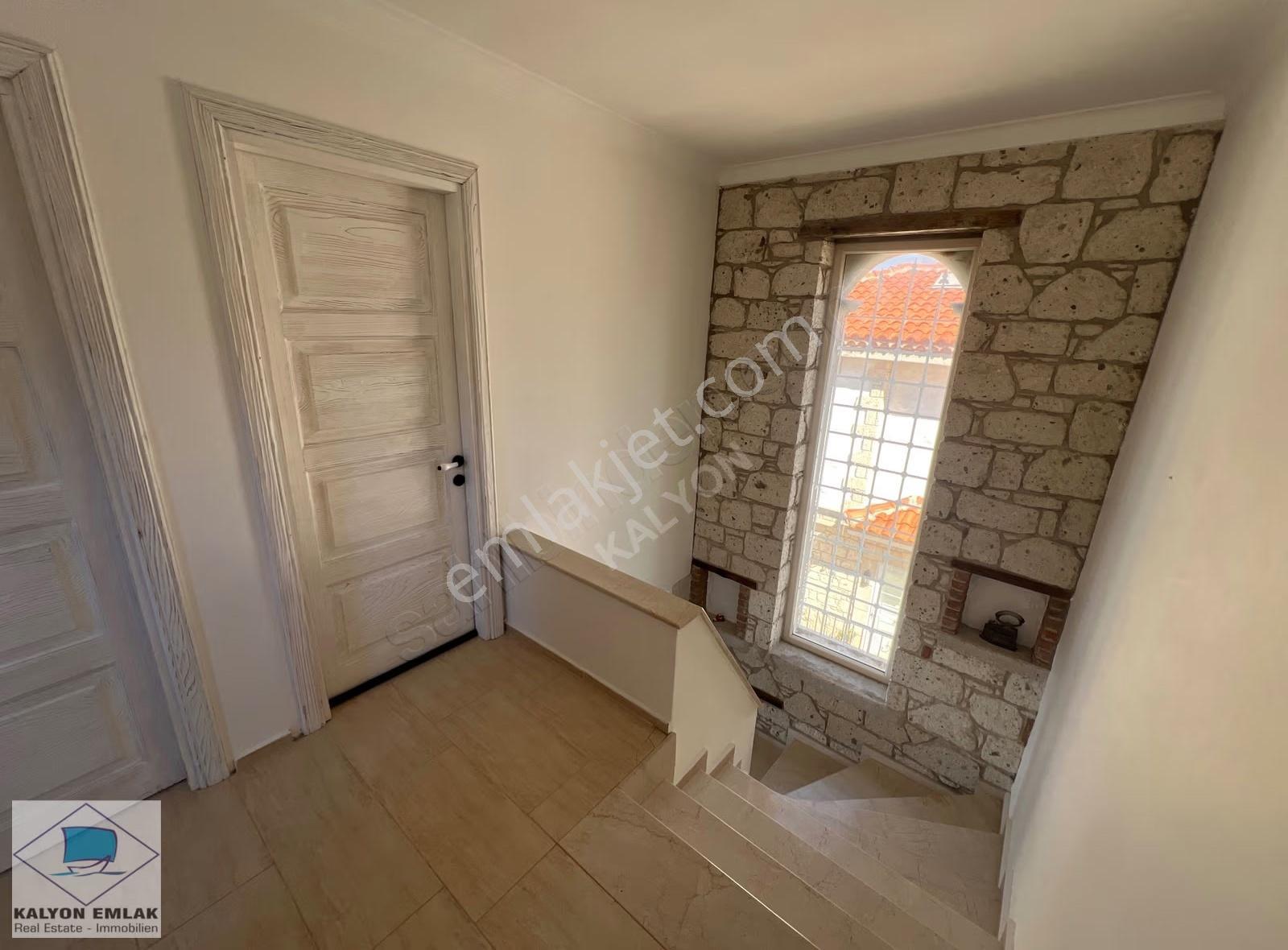 Alaçatı Merkezde Kiralık Lüks Havuzlu Villa - Görsel 25