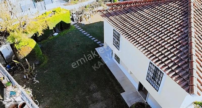 Kalyon'dan Çeşme Yalı Da Denize Yakın Havuzlu Site İçi Villa - Görsel 25