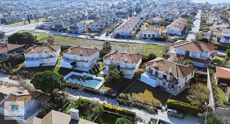 Kalyon'dan Çeşme Yalı Da Denize Yakın Havuzlu Site İçi Villa - Görsel 17