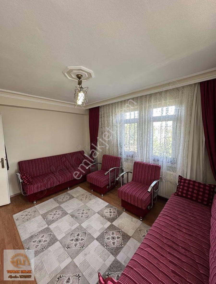 Toprak Emlak'tan İstiklal Mahallesinde Giriş Kat Dubleks Daire - Görsel 6