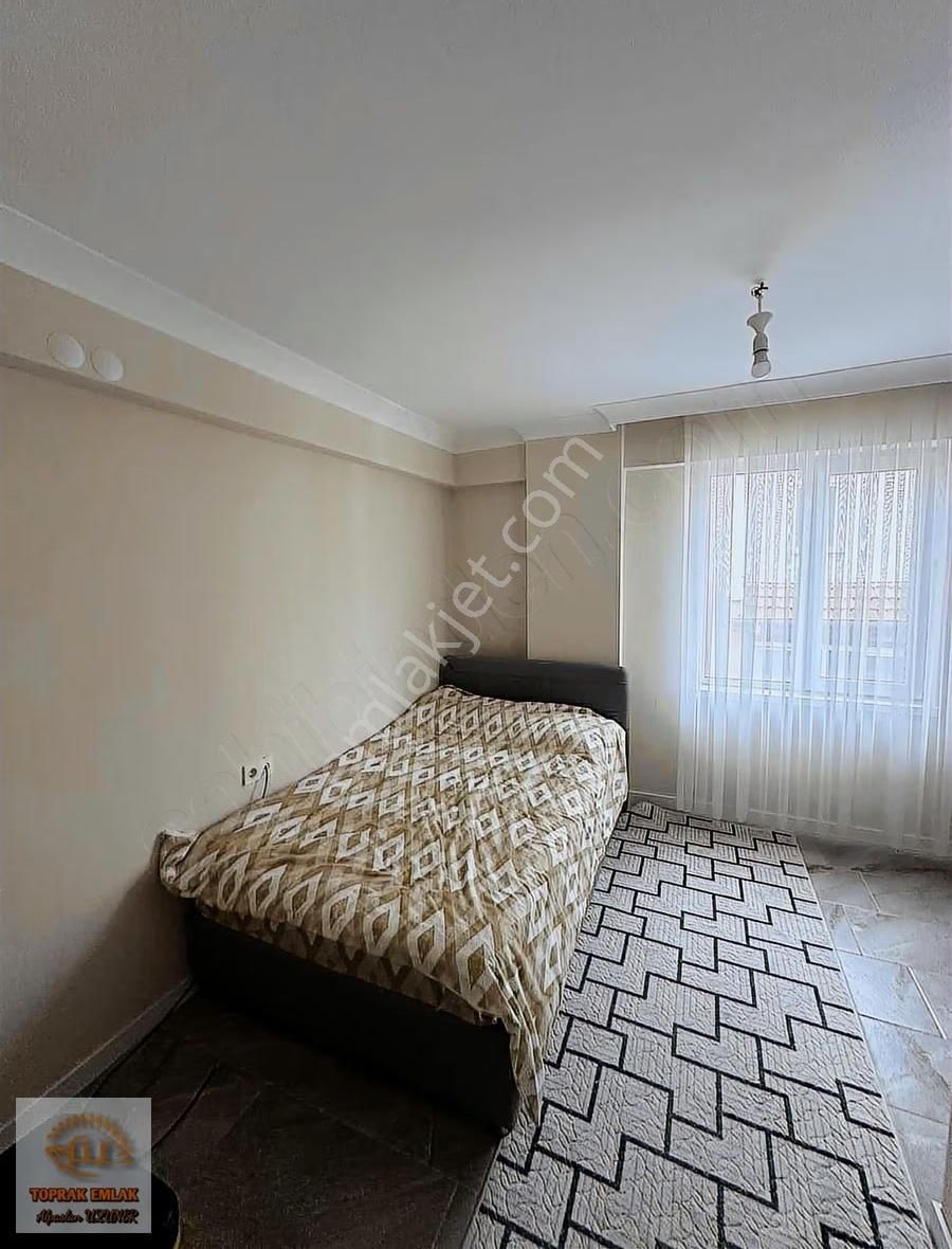 Şehitlik Mahallesinde Satılık Tek Tapu Çift Daire ( 2 Adet 1+1 ) - Görsel 5