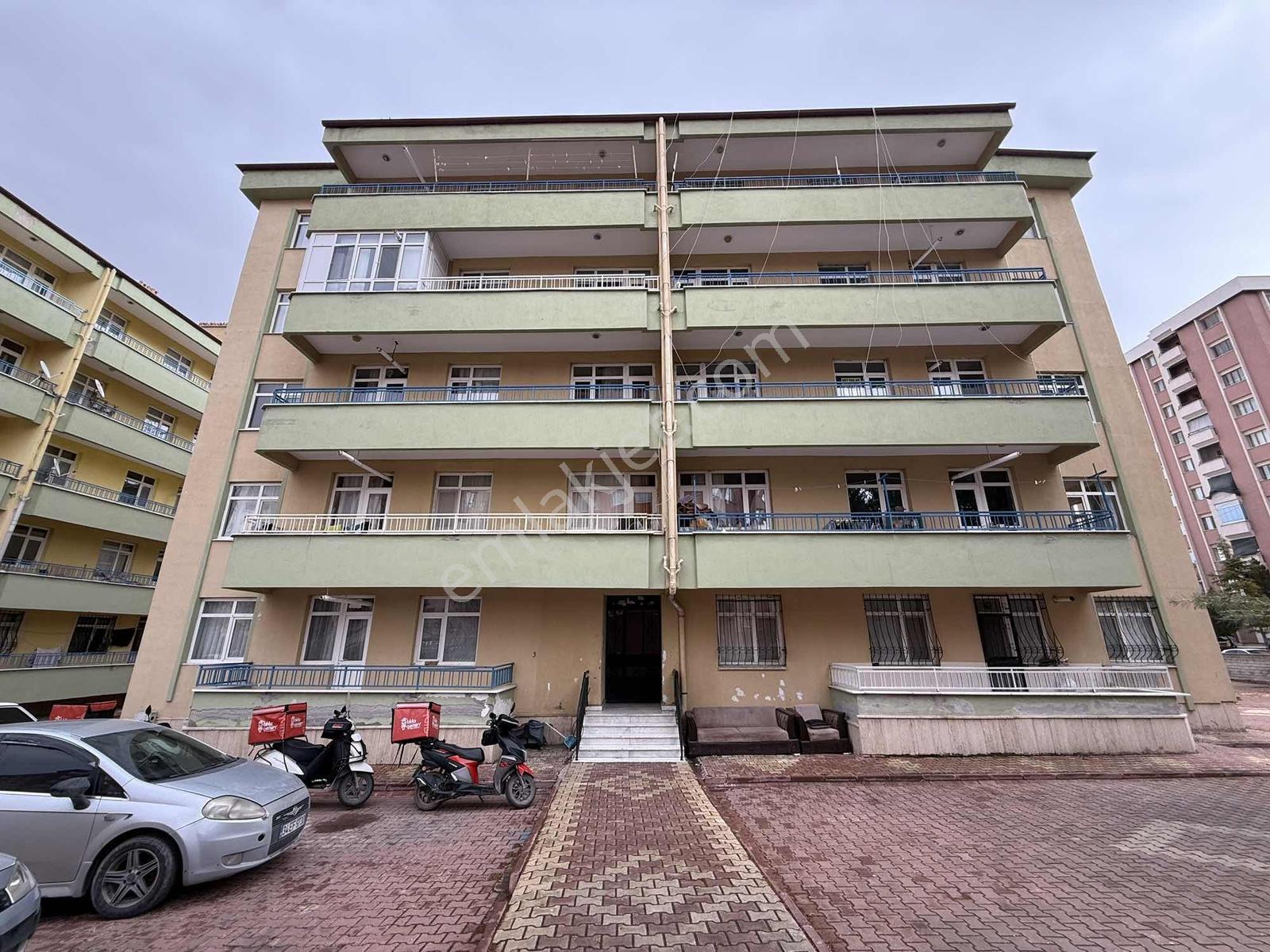 Net Emlaktan 3+1 Ara Kat Güney Cephe Üniversite Karşısında - Görsel 23